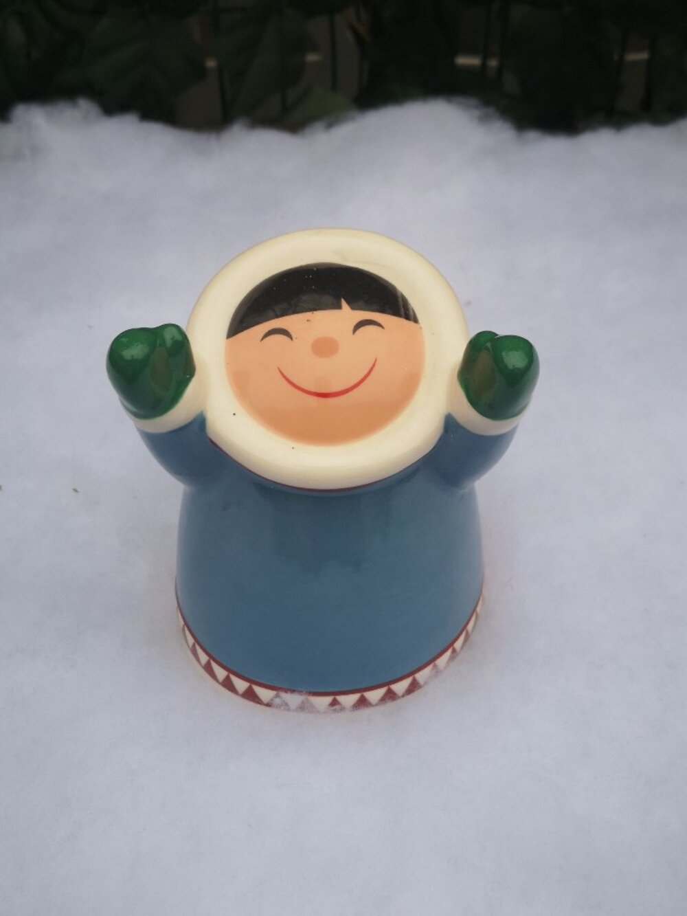 Hallmark "Frosty Friends" Upside Down Mug 2016 Holds 11oz Ceramic Winter